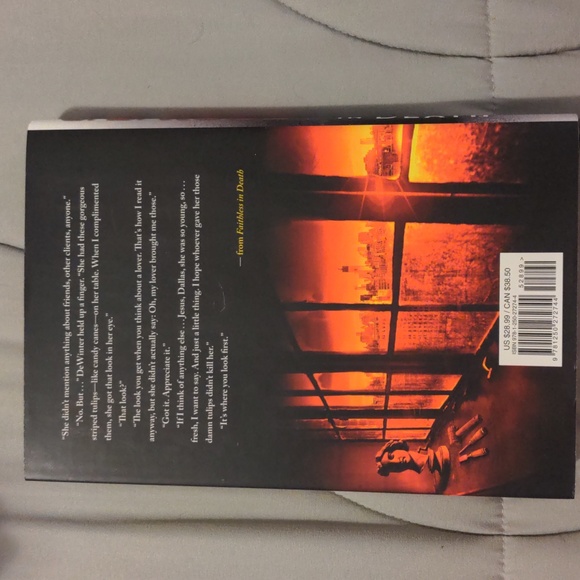 Faithless in Death by J.D. Robb in Hardcover - Picture 2 of 3